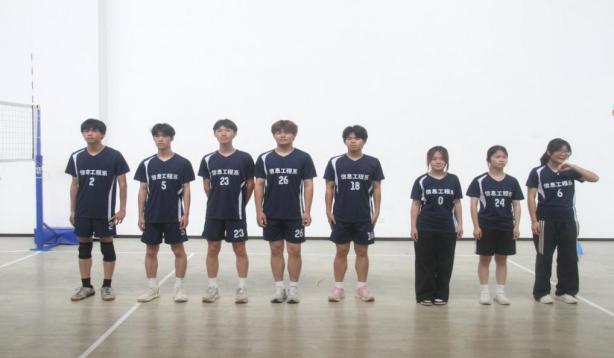 青春激扬，“气”势如虹——信息工程系气排球队团结一心展风采！